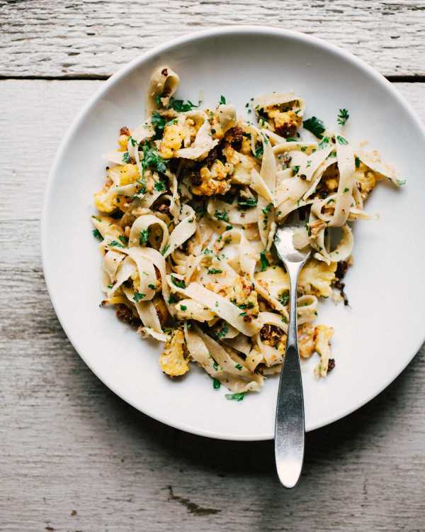 Roasted Cauliflower Pasta