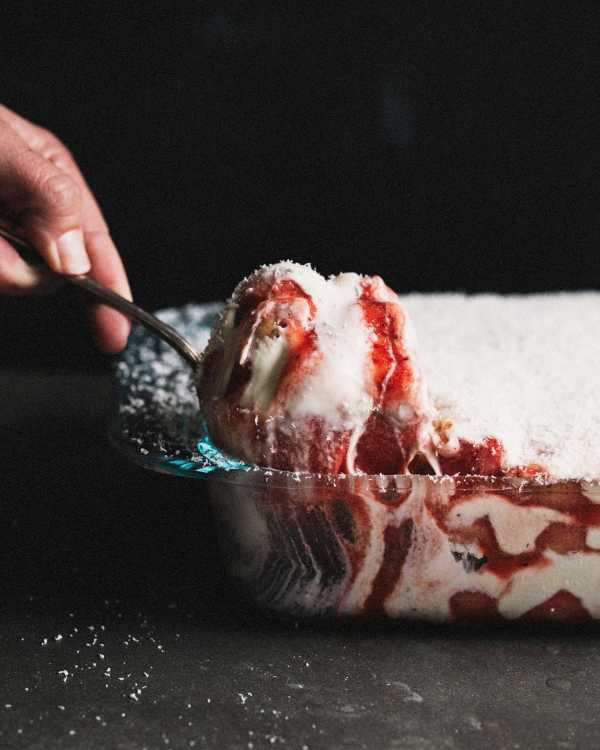 Strawberry Tiramisu