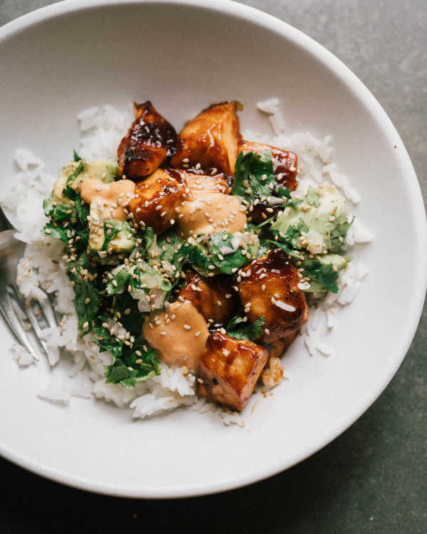 Sweet & Spicy Salmon Bowls
