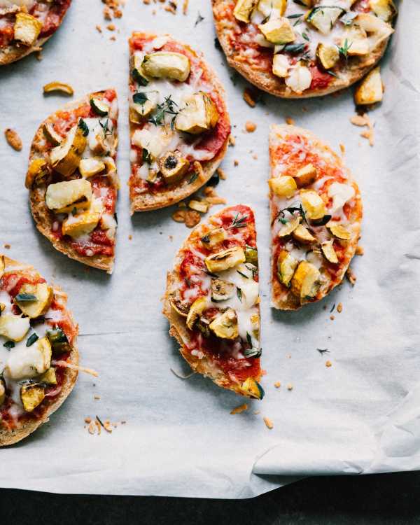 English Muffin Pizzas