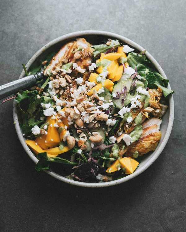 Cashew Crunch Salad w/ Curry Chicken