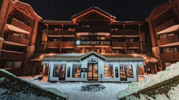 Hotel Fahrenheit Seven