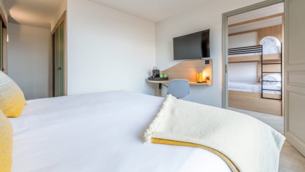 Familie Suite m. balkon 4 pers.