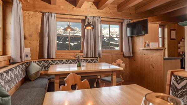 Almh�tte Wilderer - 10 personer