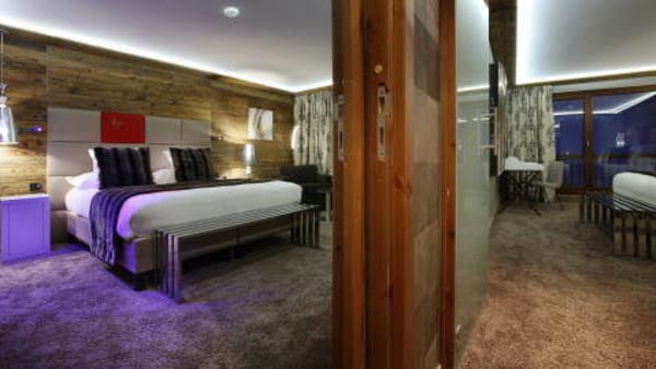 Familiev�relse (connecting) (max 4 voksne og 1 barn max 12 �r)