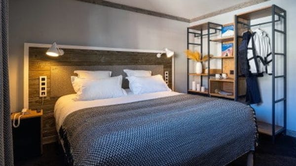 Village & Mountain Suite