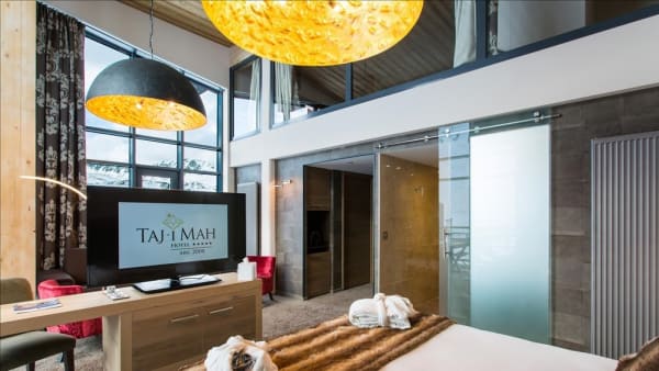 Mezzanine Suite