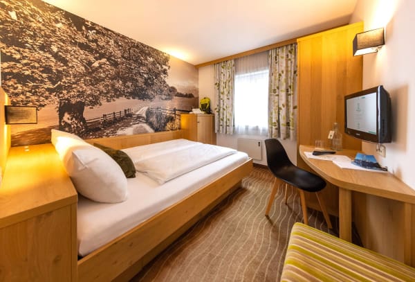 Dobbeltv�relse Economy