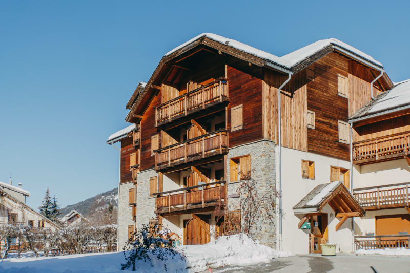 Lägenheter "Chalet Eterlou"