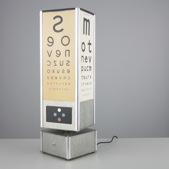 Vintage rotatable optometrists box (V2) skinflint