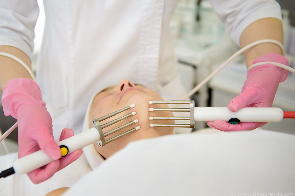 Microcurrent Facelift Treatment Step 2