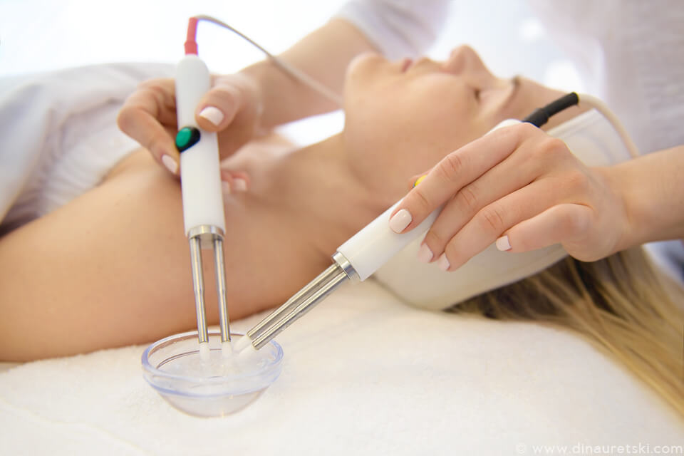 Microcurrent Lifting Technique