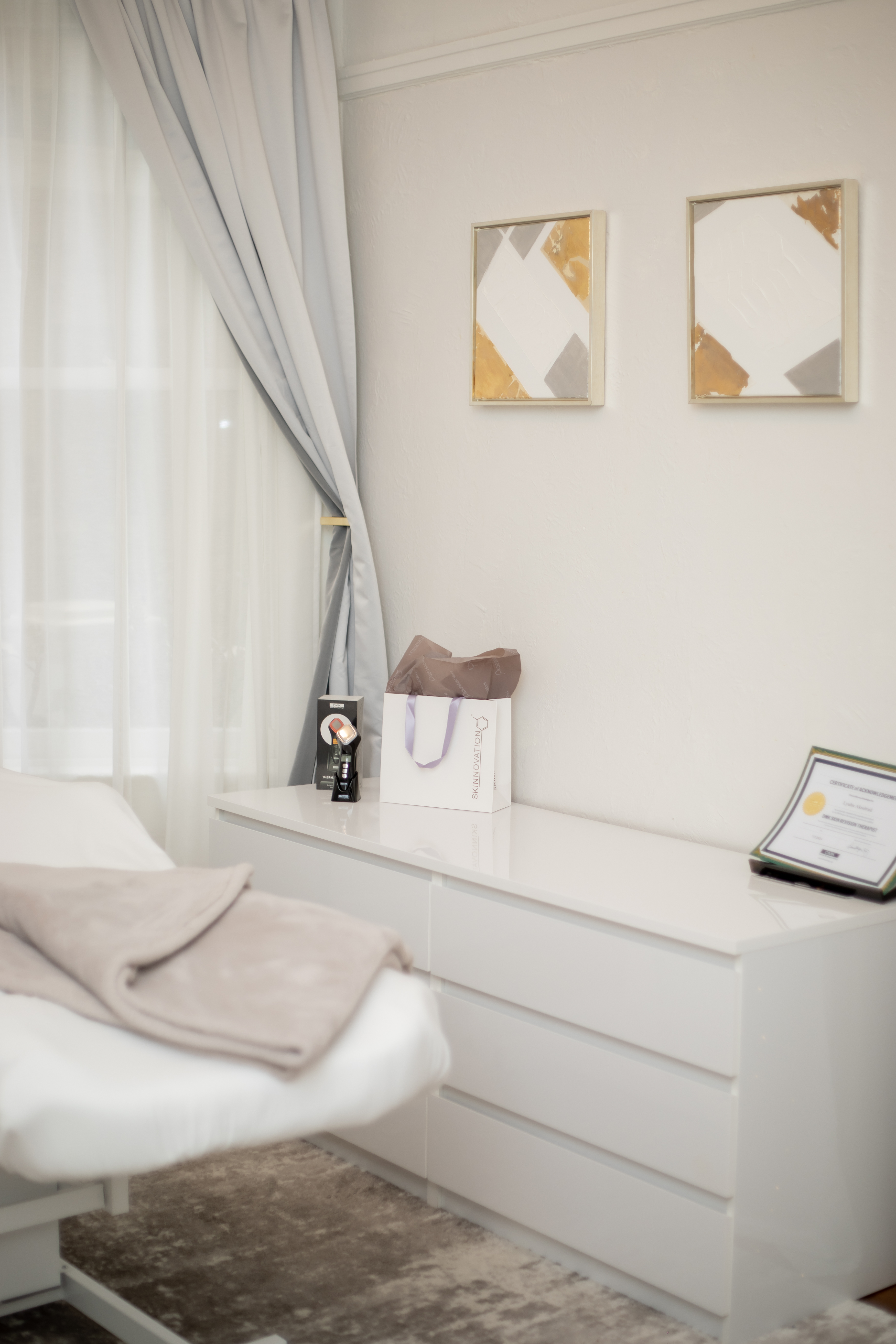 Professional skincare equipment