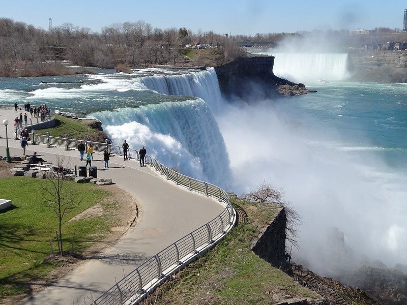 Niagara State Park - Denisbin/Flickr