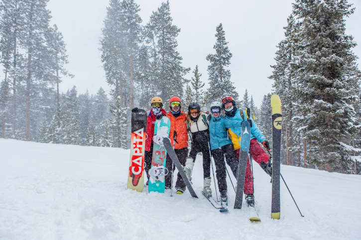 Skiing vs. Snowboarding