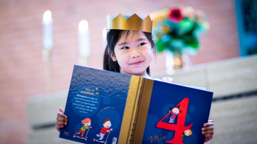 Utdeling av 4-årsbok