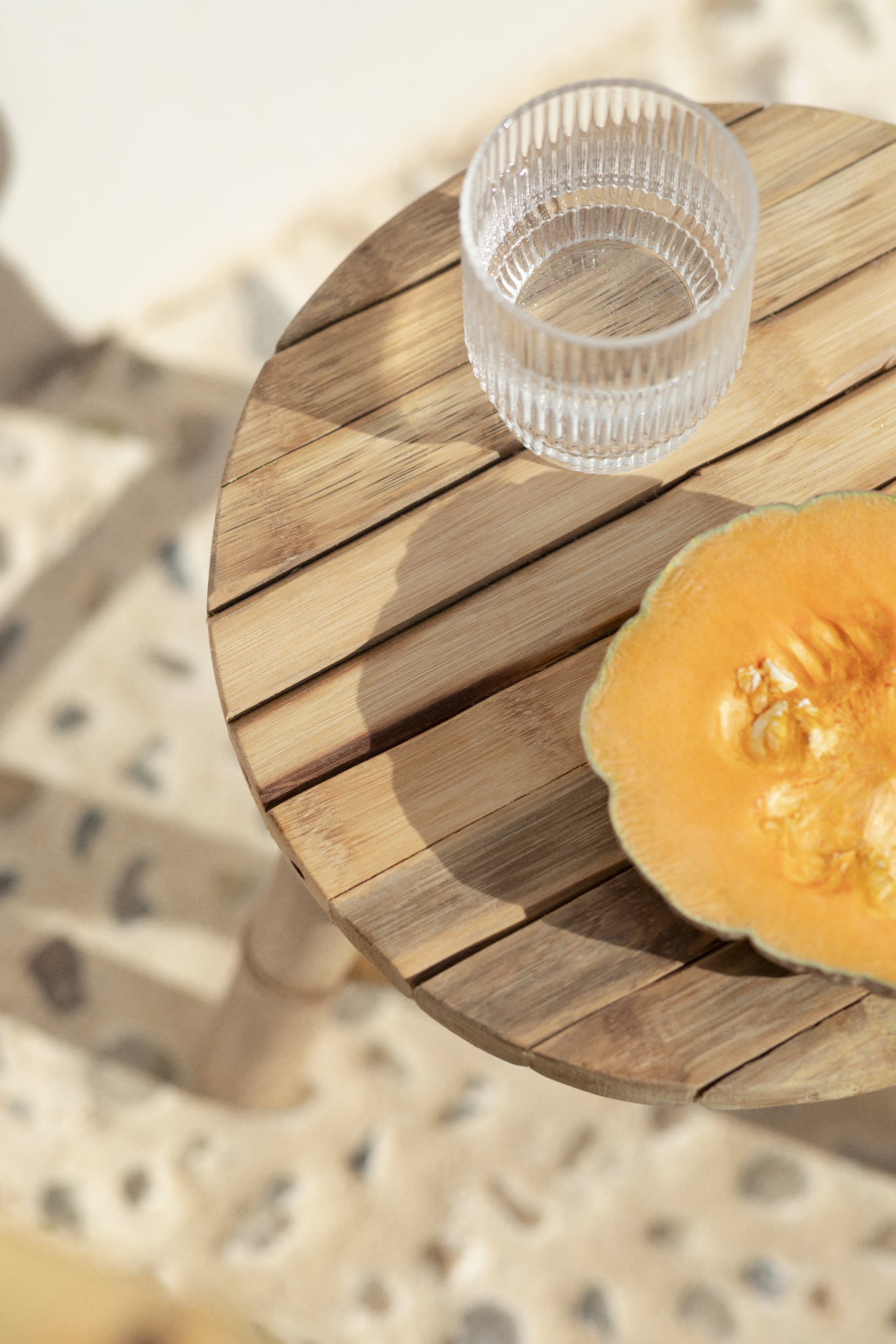 Banco baixo de jardim em bambu Barlou