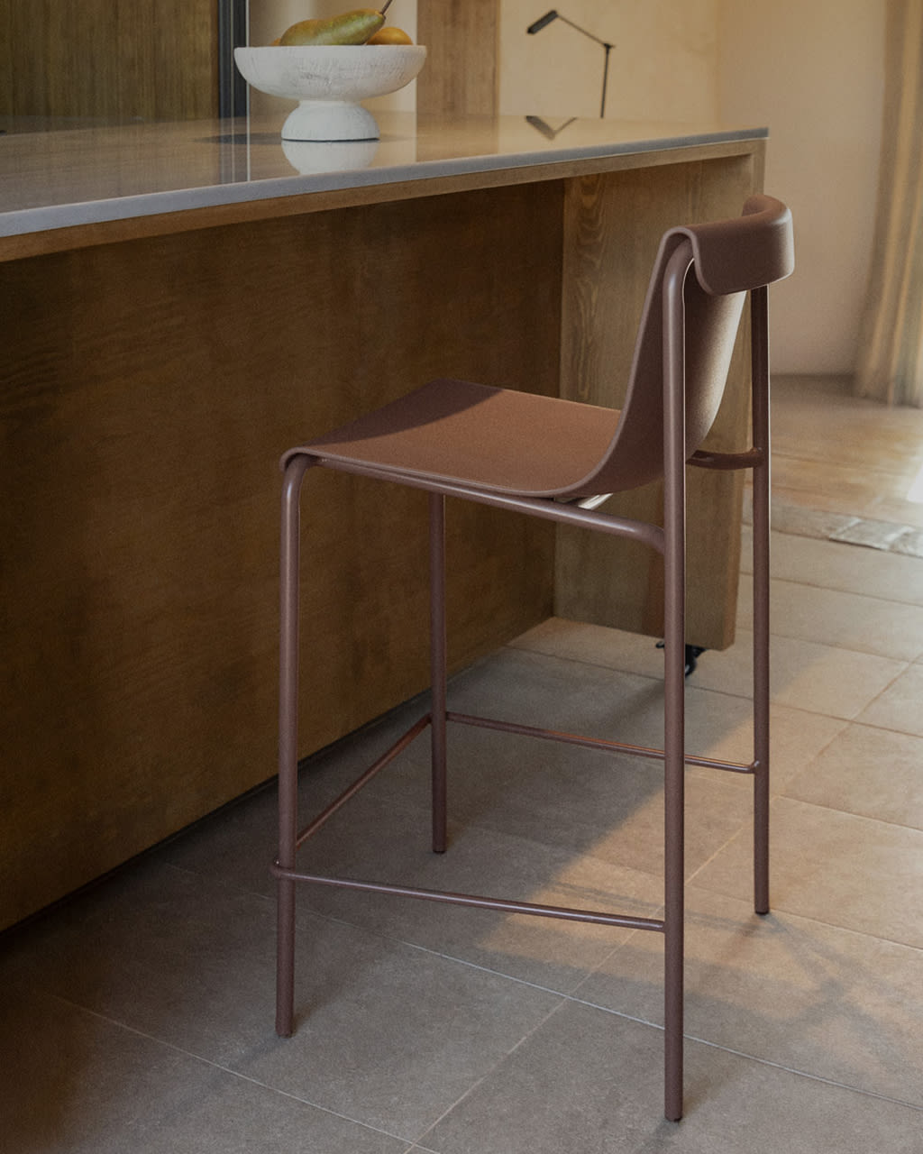 Ismene polypropylene high stool