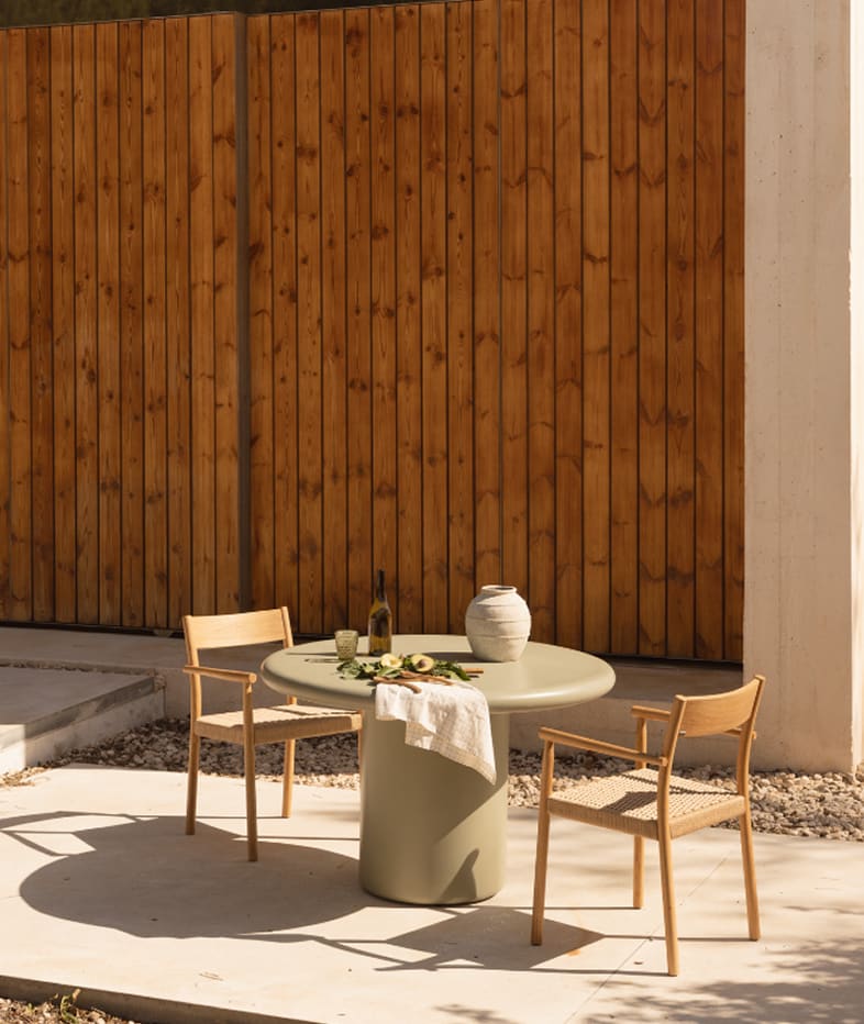 Aderyn double reclining lounger in acacia wood with cushion