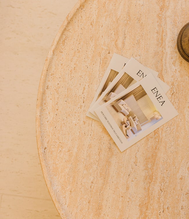 [*] Rundes Couchtisch Ø80 cm im Beton-Look Travertin Darwys