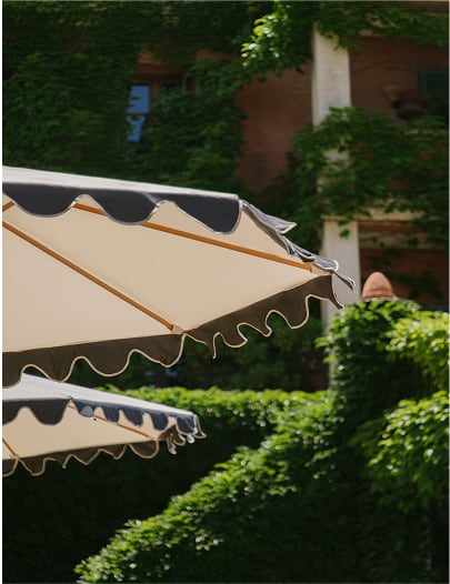 Lecia acacia wood reclining sun lounger