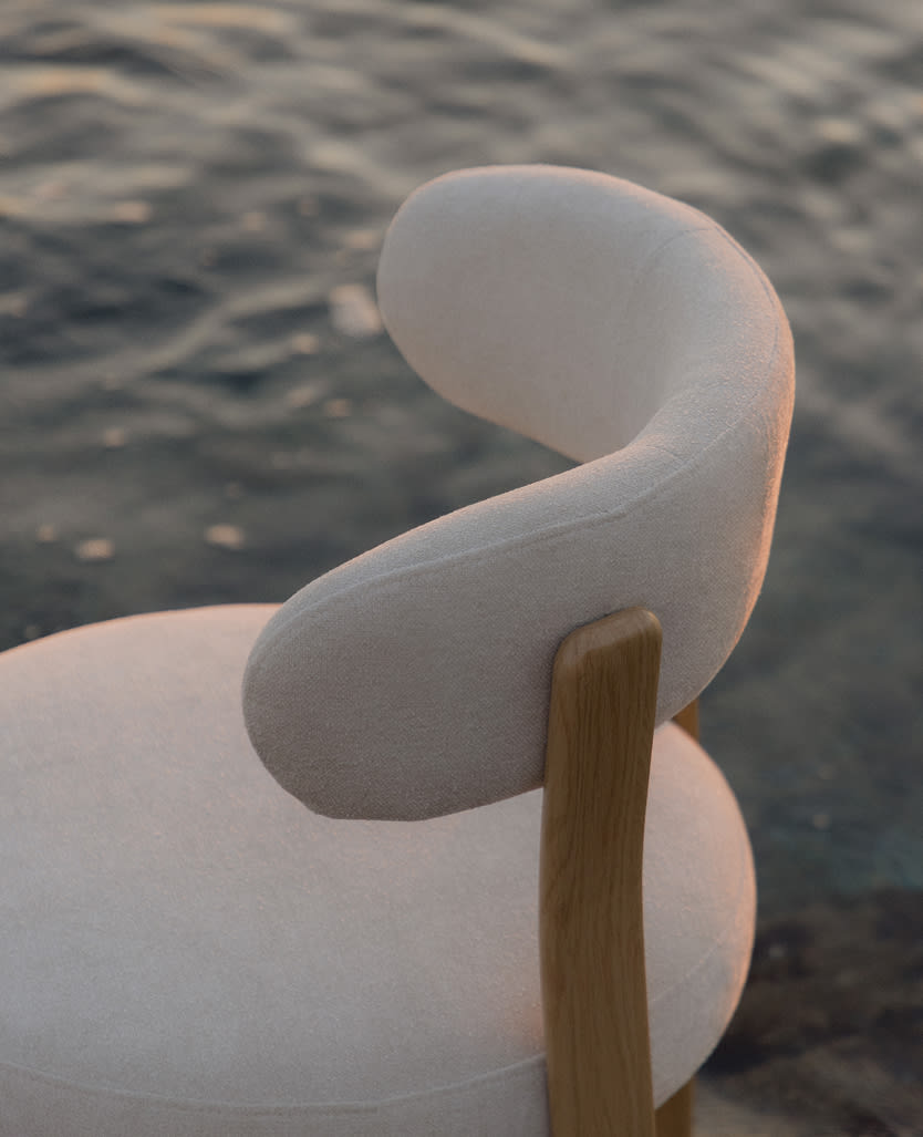 SIT BACK, FEEL THE SUNSET