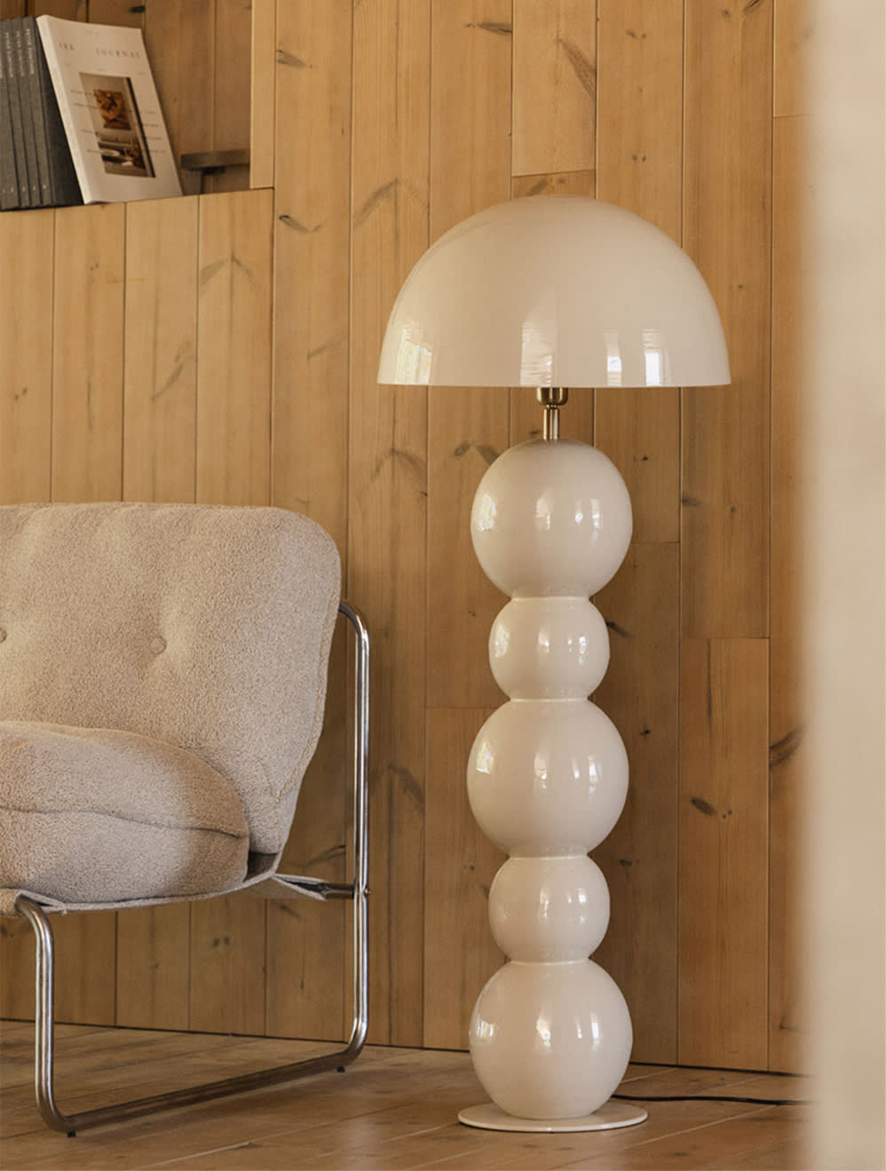 Lampa podłogowa z żelaza Boulia