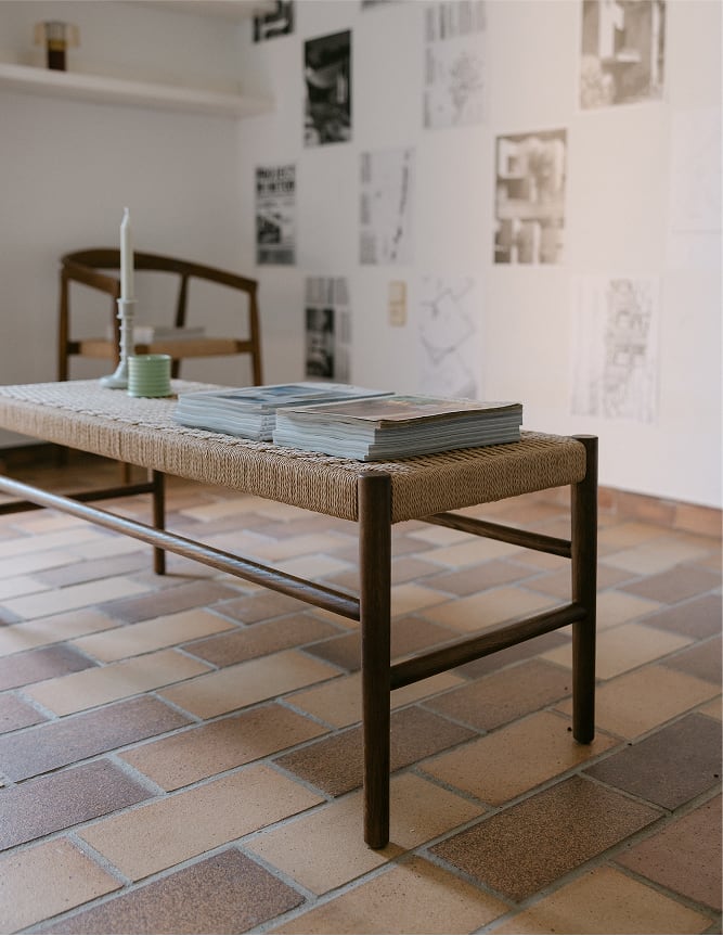 Banco 120 cm en madera de roble y cuerda trenzada Mara