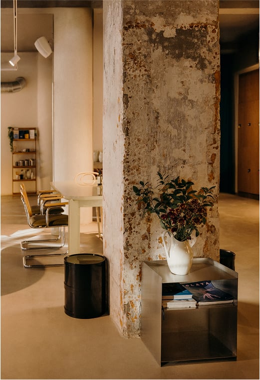 Nocna szafka prostokątna 45x35 cm ze stali nierdzewnej Nolvia