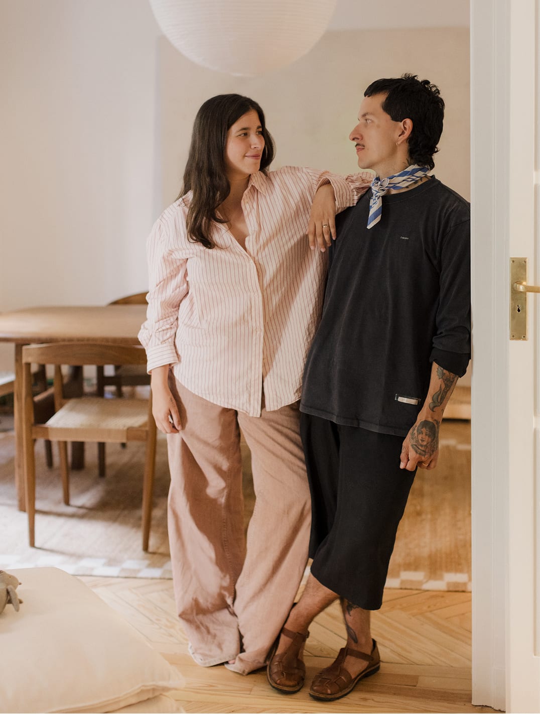 Armchair with armrests in linen and cotton Grace