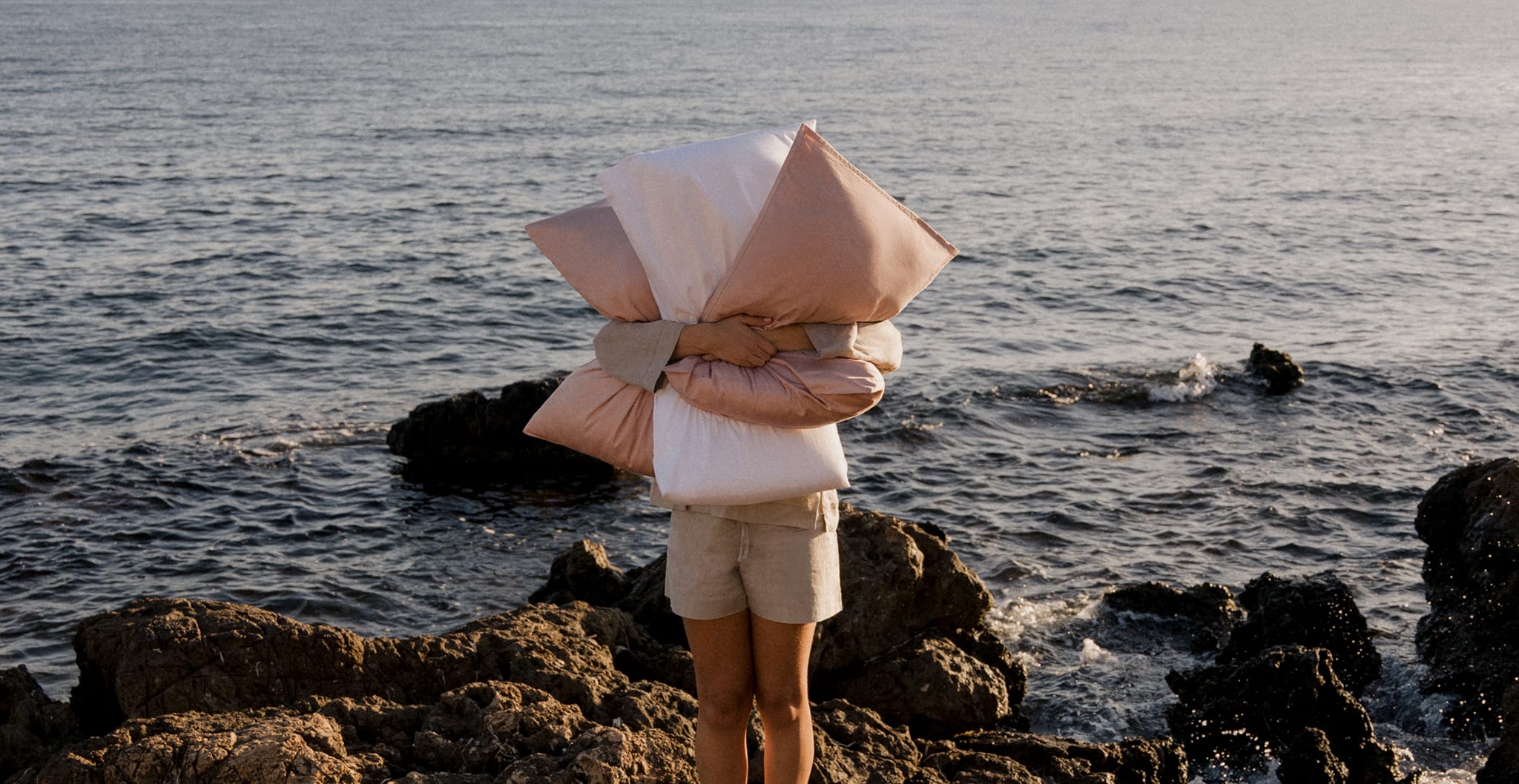 Set of 2 Sampras 300 thread count satin pillowcases