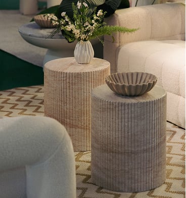 Mesa auxiliar redonda Ø40 cm en cemento look travertino Velia