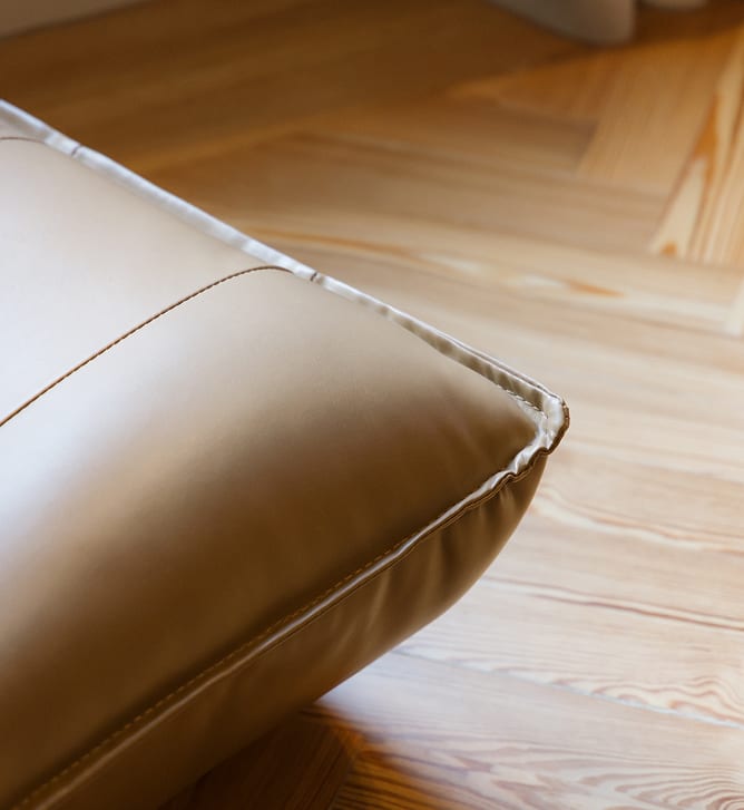 Poltrona reclinabile in ecopelle Mati