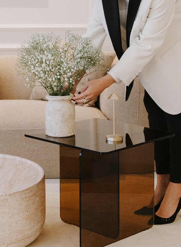 Eliana square side table 50x50 cm in tempered glass