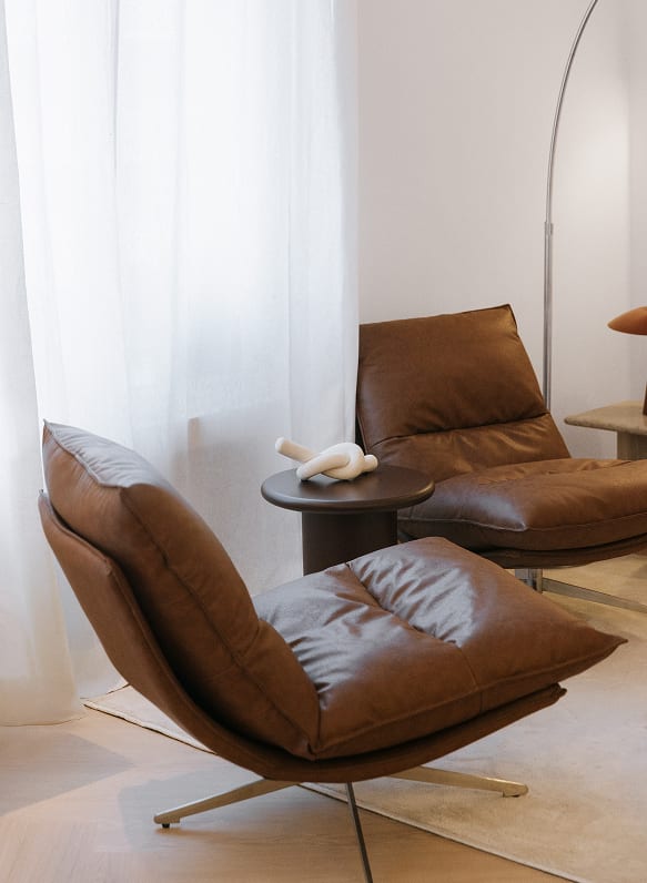 Poltrona giratória em polipele Sisko