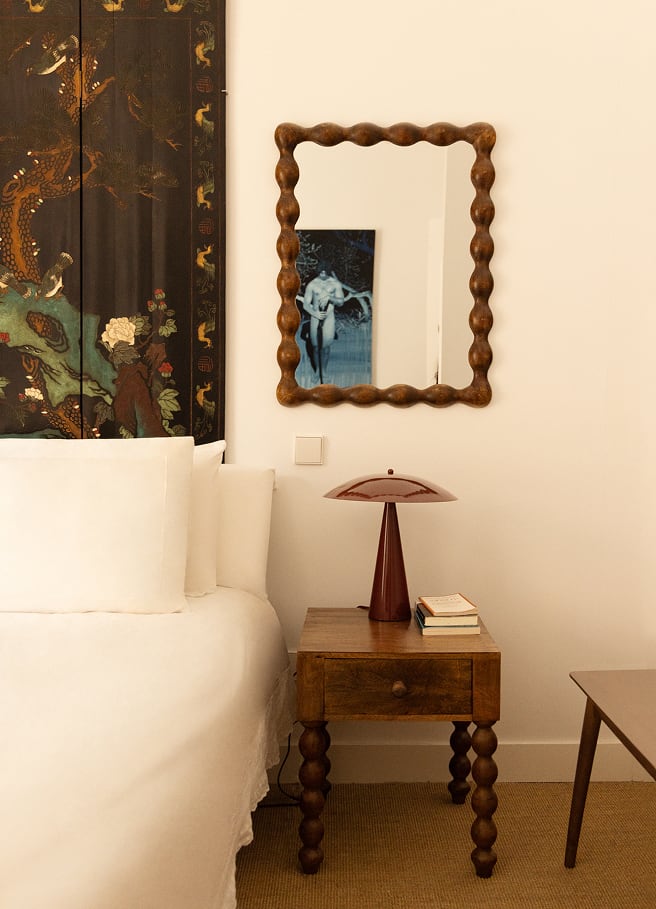 Espejo de pared rectangular en madera de mango Tessaia