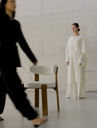 Jolie sedia da pranzo imbottita e in ferro