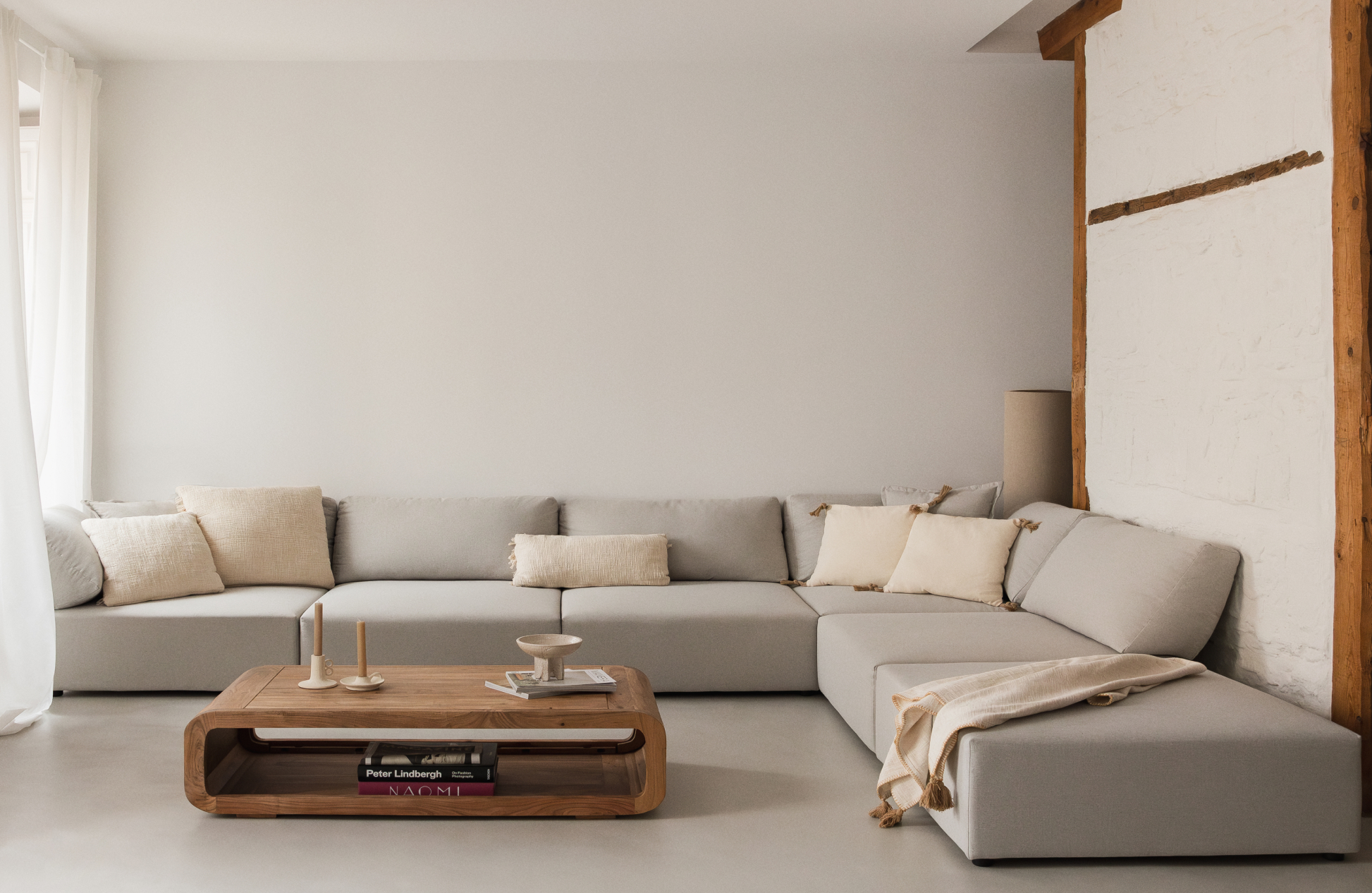 Sofa modułowa 4-częściowa z 2 fotelami narożnymi i pufem Kata   