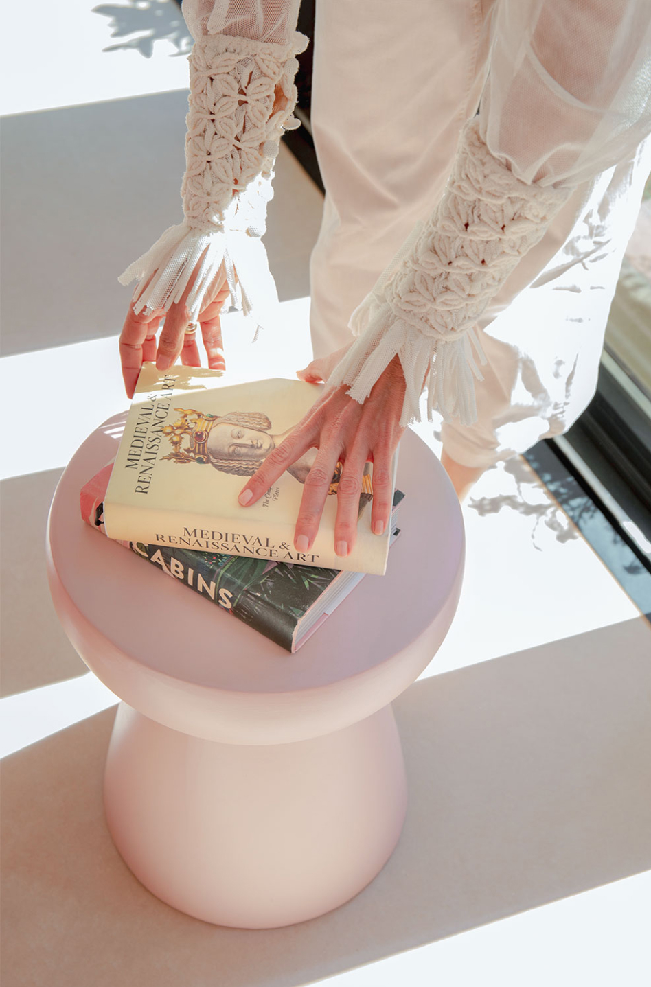 Okragly Ceramiczny Stolik Bocznyi Karus