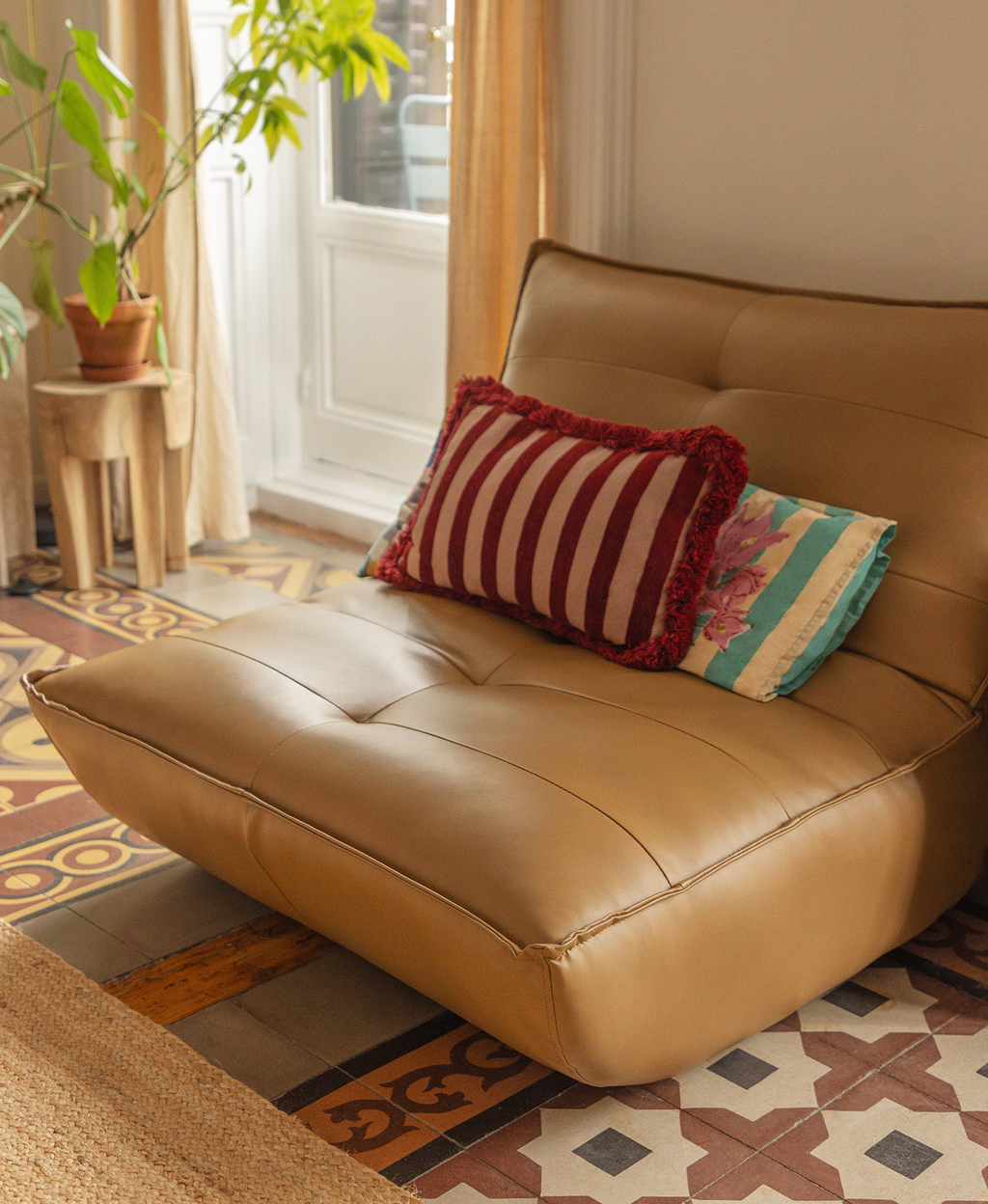 Sillón reclinable tapizado Mati