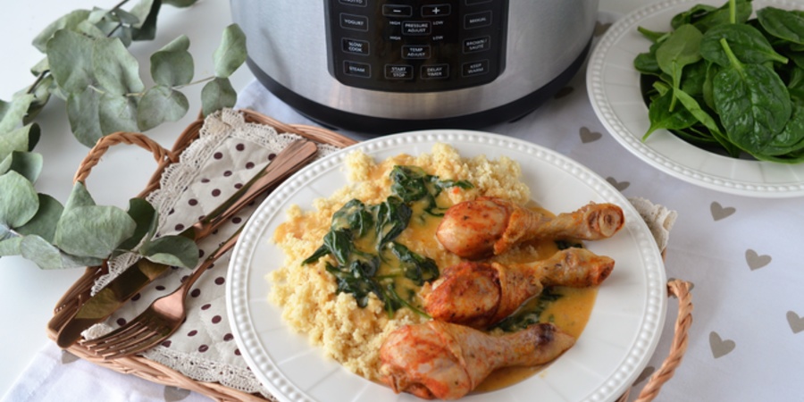 Rețetă pulpe de pui cu spanac la Multicooker Crockpot Express cu gătire sub presiune by Teos Kitchen