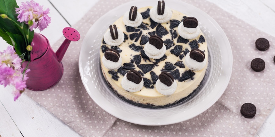 Reteta Cheesecake cu biscuiti Oreo