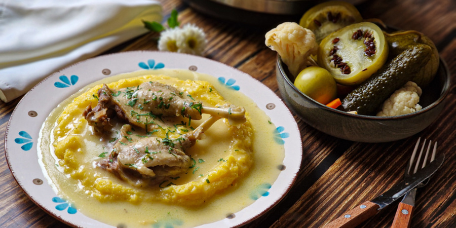Rețetă ciulama de pasăre la multicookerul Crockpot Turbo Express by Emilia Gătește