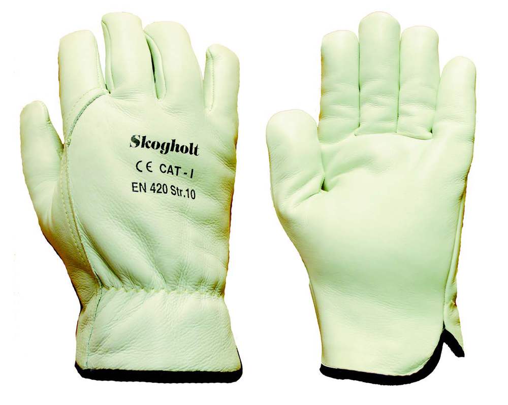 HANSKE AV MYKT GEITESKINN, FORET