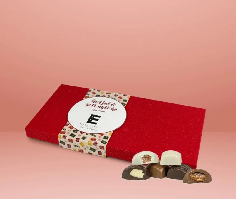 RØD GLITTERESKE MED KONFEKT, ASSORTMENT