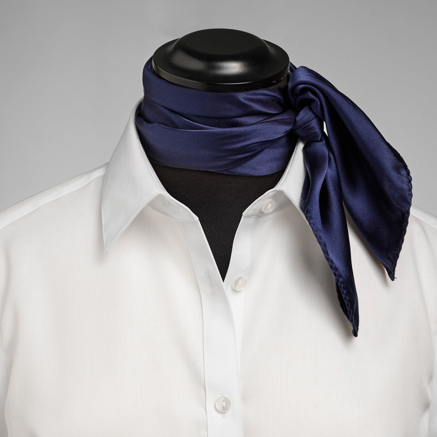 JAMES HARVEST & FROST GIFTBOX SOLID SCARF, MARINE