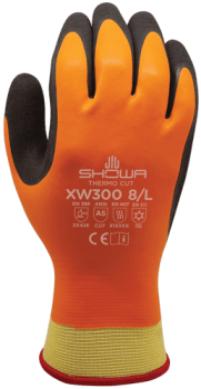 SHOWA KUTTHANSKE, FORET, KUTT E