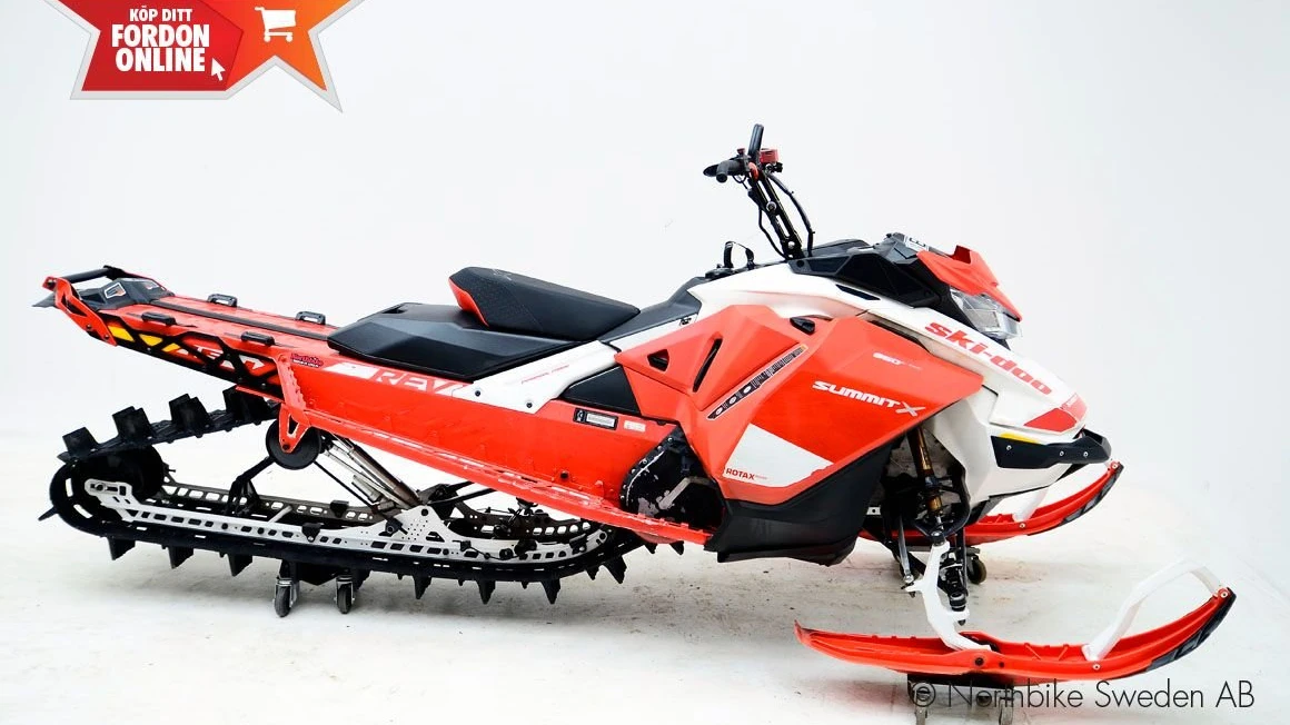 2020 Ski-Doo Summit X Expert 850 E-Tec 154