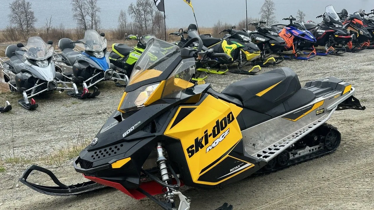 2014 Ski-Doo MXZ Sport 600 ACE