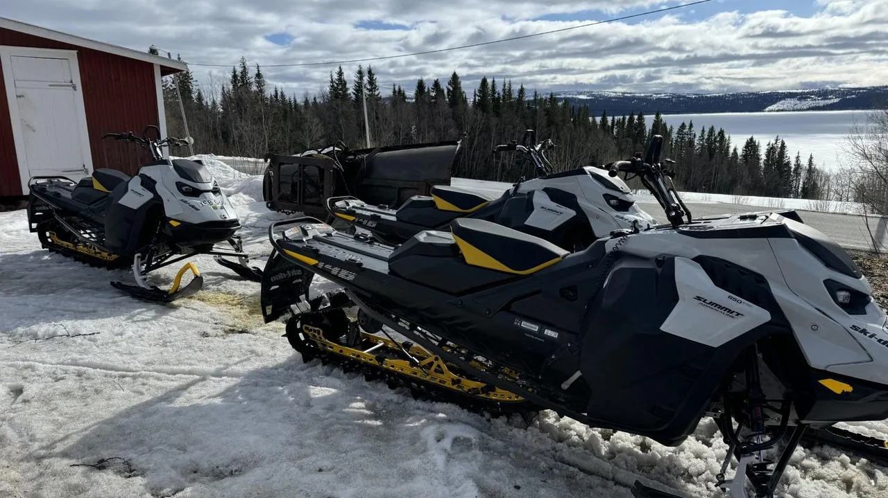 2024 Ski-Doo Summit Adrenaline 850 E-Tec 146